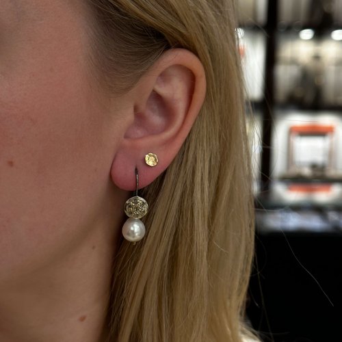 Sol Coin Pavé Pärlörhängen By Birdie