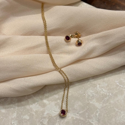 Rubinörhängen Däck Guld Carl Hoff