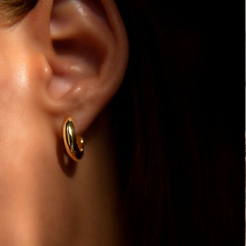 Timeless Tiny Hoops Guld Charlotte Bonde