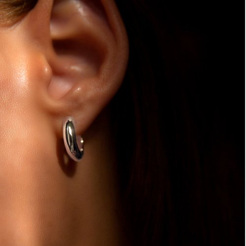 Timeless Tiny Hoops Silver Charlotte Bonde