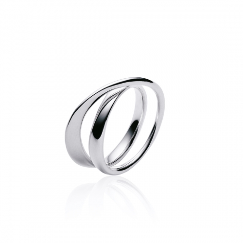 Möbius Torun Ring