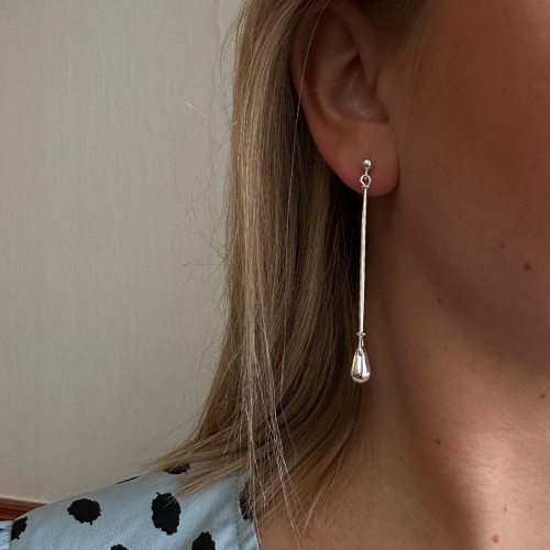 Vivianna Örhängen Långa Silver Georg Jensen