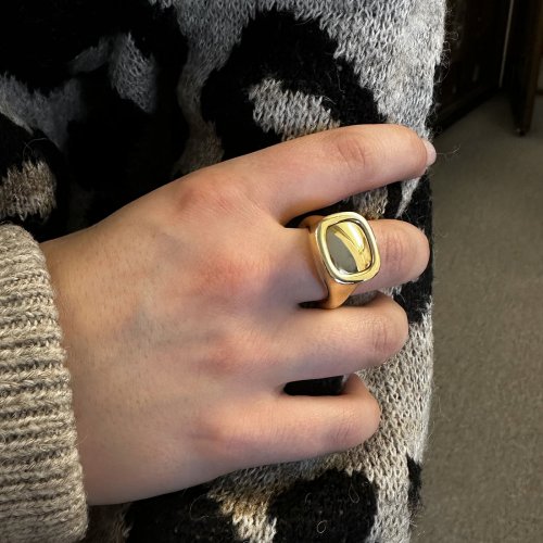 Cushion Ring Ole Lynggaard Copenhagen