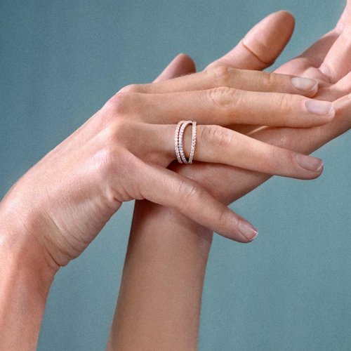 Love Bands Rosé Ring Chokladbruna Diamanter Ole Lynggaard Copenhage