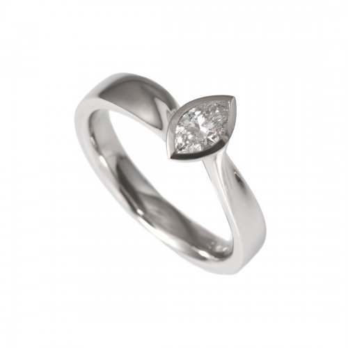 Enstensring Navettslipad Diamant Rivoir